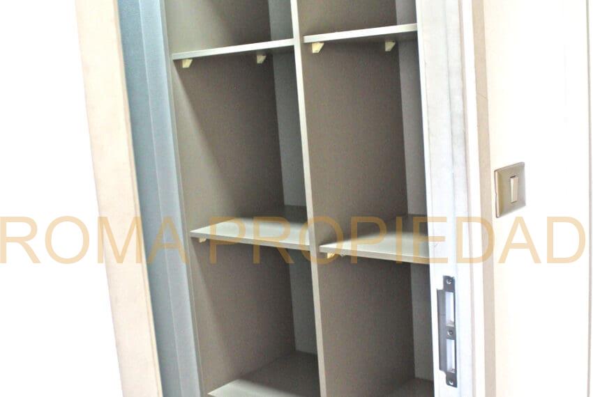 CLOSET PUBLICAR
