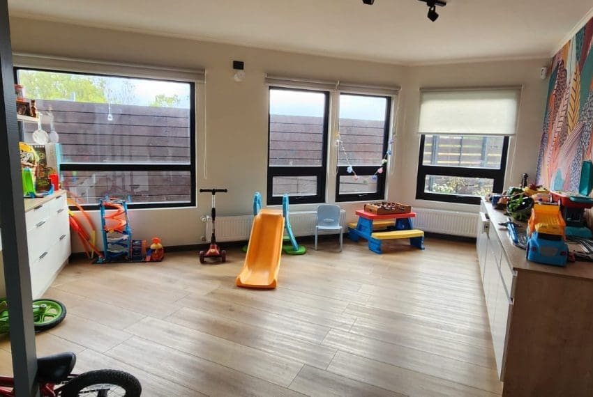 WhatsApp Image 2025-04-04 at 17.00.59