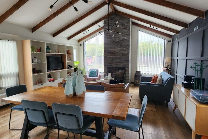 WhatsApp Image 2025-04-04 at 17.01.13