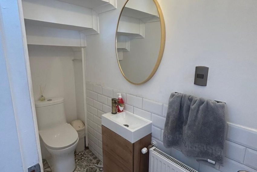 WhatsApp Image 2025-12-18 at 7.57.56 PM (1)