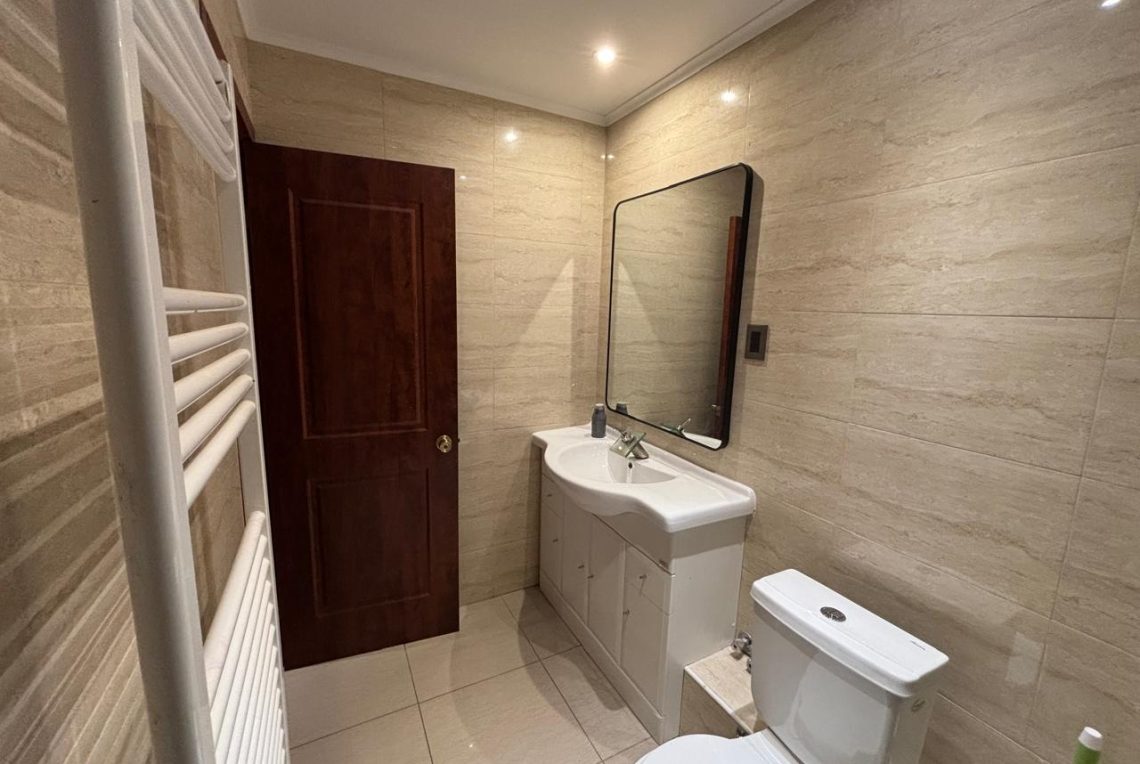 Baño 2 - 2do piso
