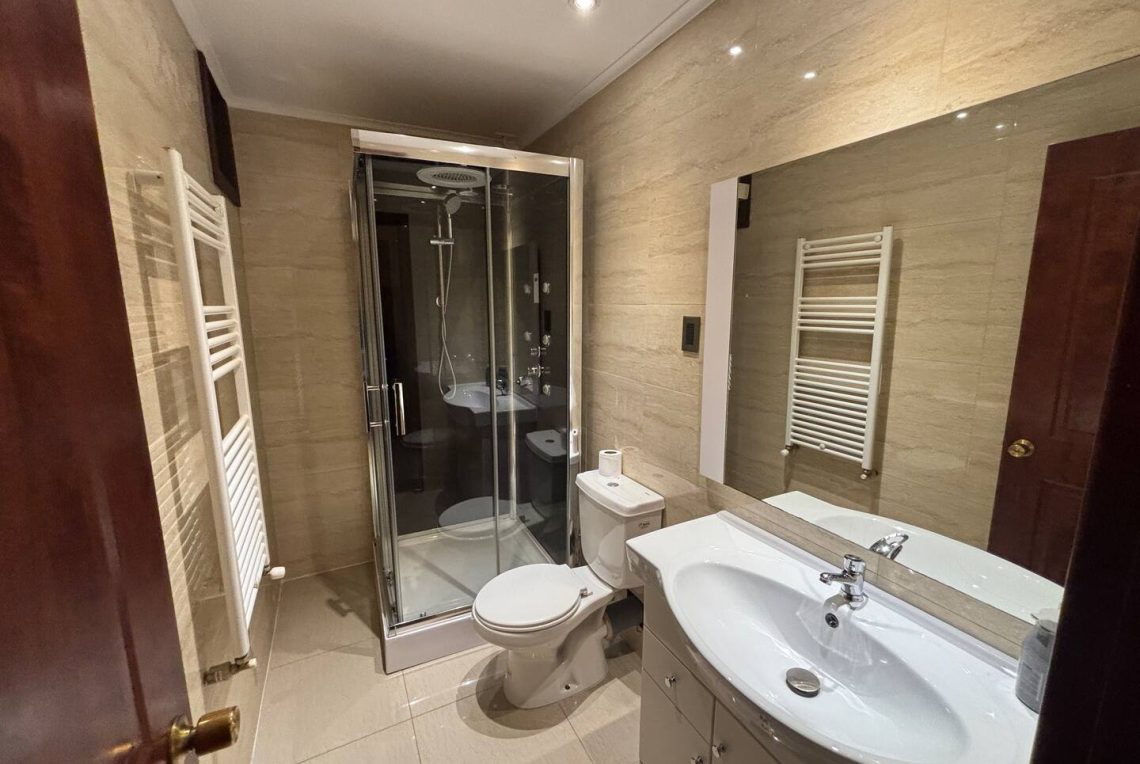 Baño 3 en suite - 2do piso